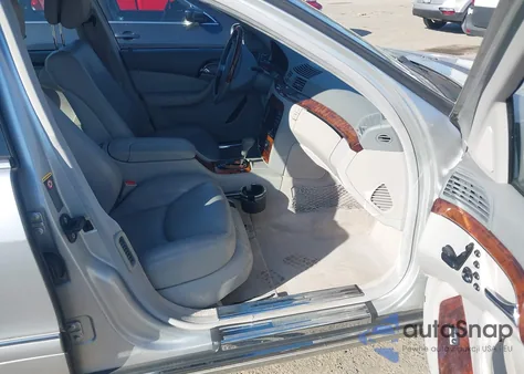 2003 Mercedes-Benz S 500 z USA, uszkodzony, nr VIN WDBNG84J73A372757